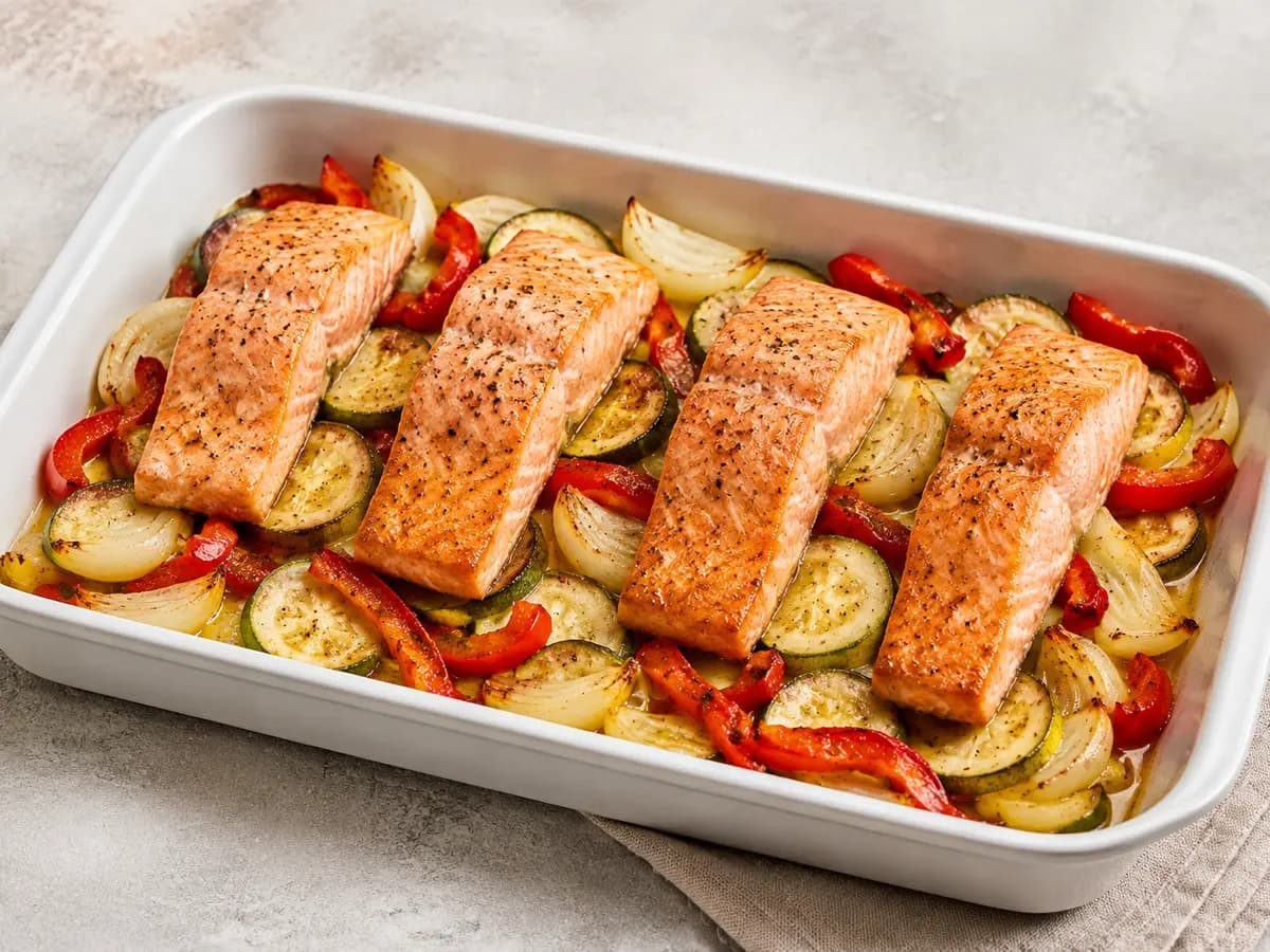 Imagen ilustrativa de la receta Salmón al horno con brócoli
